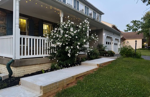 Gaithersburg House | Hidden GEM-Perfect Cozy Retreat