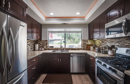 Palm Springs House | Hidden Gem - Spacious and Gorgeous Getaway by the Pool