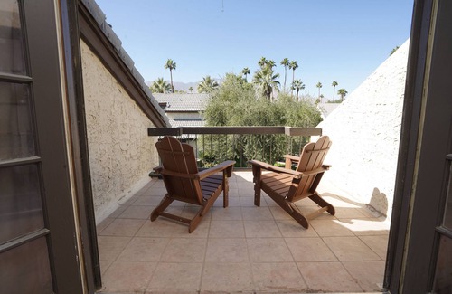 Palm Springs House | Hidden Gem - Spacious and Gorgeous Getaway by the Pool