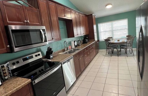 Palm Coast House | Hidden Gem- stylish 3BR house w/heated pool