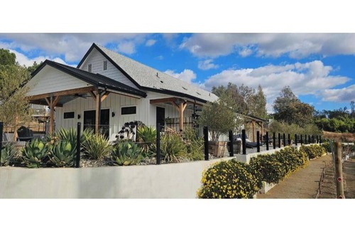 Temecula Villa | Hidden Hacienda, Temecula Wine Country n4 beautiful independent guest suites