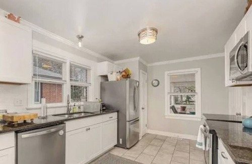 High Point House | Hidden Hideaway High Point (Blue Bungalow)