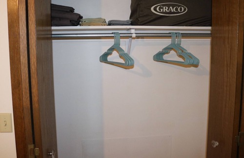 Lakeview House | Hidden Hook between White River & Bull Shoals Lake