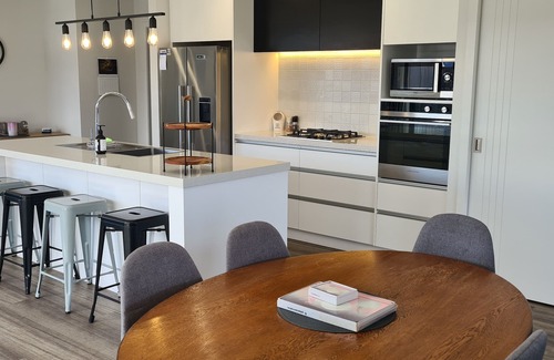 Te Anau House | Hidden Lakes Haven