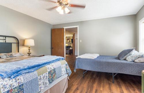 Medina House | Hidden Maples Hideaway