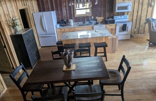 Abbeville Cabin | Hidden Oaks Grand Cabin #1