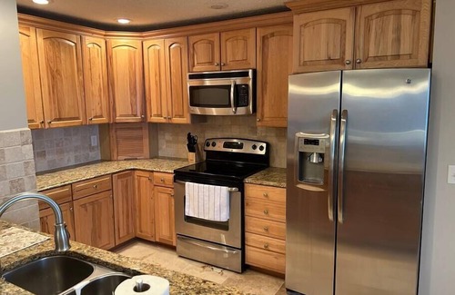 Northlakes House | Hidden Oasis Lake House Hickory