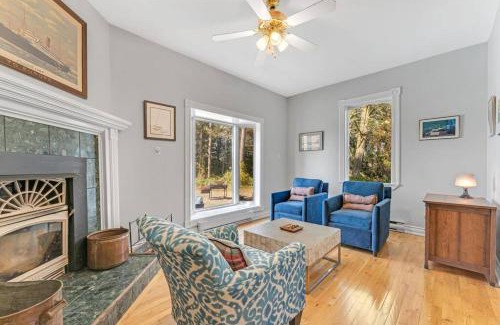 Mulmur House | Hidden Oasis: Pool, Hot Tubs, & Starry Fire Pits