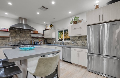 Encino House | Hidden Paradise 3 Bedroom Villa in the heart of the valley