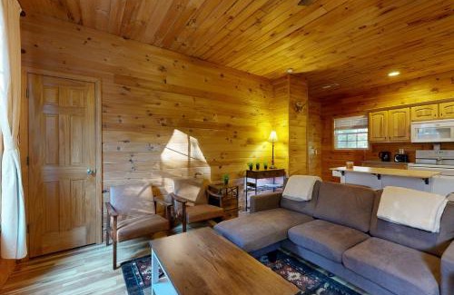 Idlewild House | Hidden Ridge