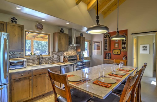Tesuque House | Hidden Santa Fe Gem - Nestled in Tesuque Hills!
