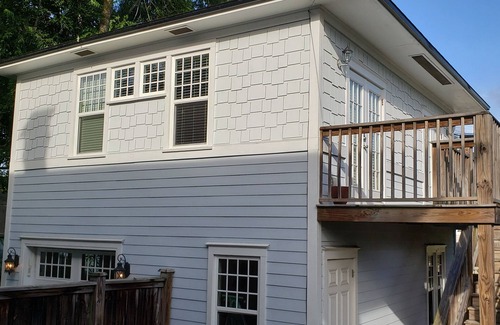 Riverside Apartment | Hidden Treasure apartment behind historic home