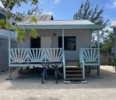 Caye Caulker Apartment | Hidden Treasure Vacation Home Lagoona bay cottage
