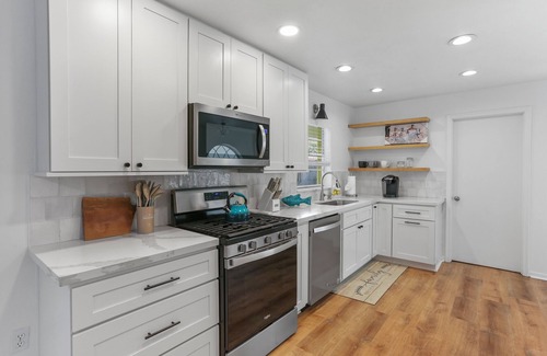 Gainesville House | Hidden Ultimate Relaxation & Exploration Awaits!