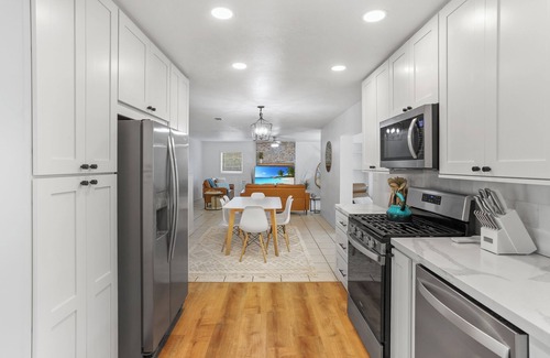 Gainesville House | Hidden Ultimate Relaxation & Exploration Awaits!