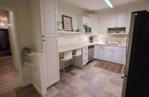 Winnipeg House | Hidden Urban Oasisnn