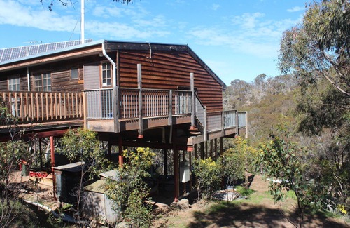 Anakie Cabin | Hidden Valley House, 18 acres of private bushland