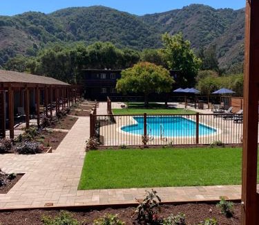 Carmel Valley Hotel | Hidden Valley Inn