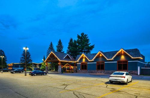 Huntsville Hotel | Hidden Valley Resort, an Ascend Collection Resort
