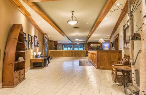 Huntsville Hotel | Hidden Valley Resort, an Ascend Collection Resort
