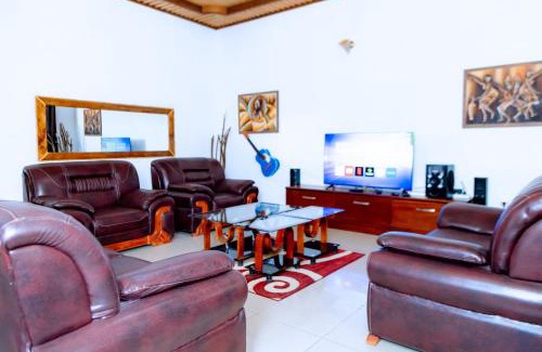 Ruhengeri Apartment | HIde Flowers Residence