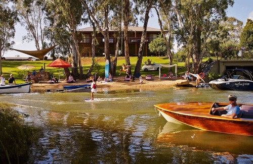 Kirwans Bridge Villa | Hide & Seek Retreat Luxury River House