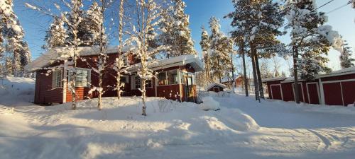 Ivalo Ski Chalet | Hideaway Cottage