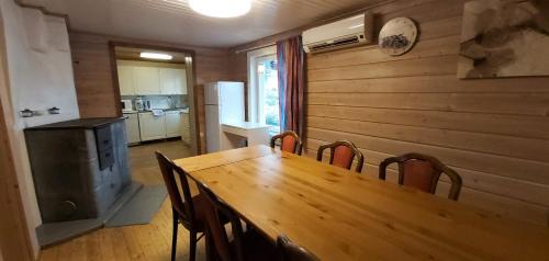 Ivalo Ski Chalet | Hideaway Cottage