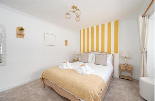 Portsoy Villa | Hideaway Cottage W Hot Tub