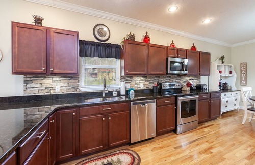 Sevierville House | Hideaway Cove