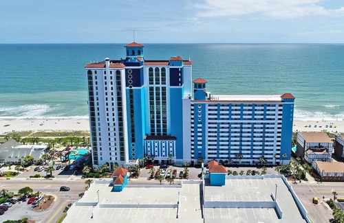 Myrtle Beach Condo | Hideaway Haven: Oceanfront King Suite 9th Floor