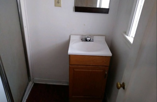 North Tonawanda Hotel | Hideaway Motel at Hayat