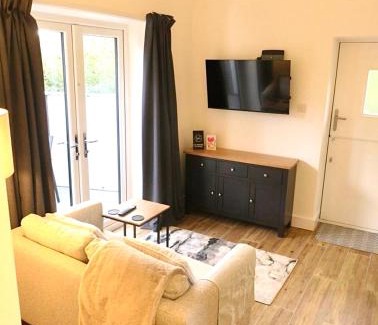 Waterhead Apartment | Hideaway Suite