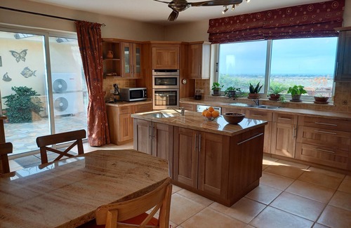 Frenaros House | Hideaway Villa - quiet, spacious in unique landscaped gardens with golf greenn