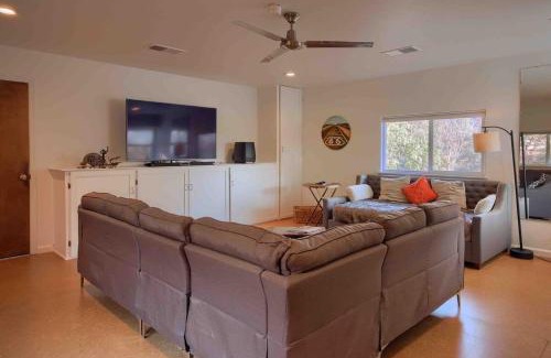 Mariposa House | Hideout at Totokon