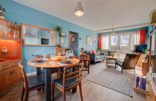 Felixstowe Apartment | Hideout