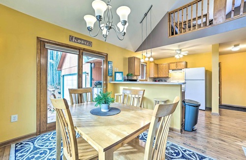 Higgins Lake Cottage | Higgins Lake Retreat - Hike, Swim, Relax!
