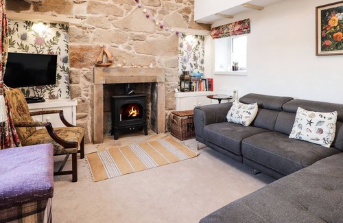 Findhorn Cottage | HIGH BEACH, family friendly, character holiday cottage in Findhorn