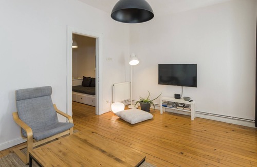 Tophane House | High ceiling apartment in trendy Cihangir neighbourhood!