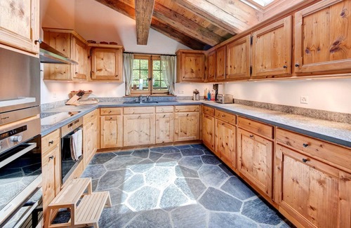 Verbier Ski Chalet | High Class Chalet ski In/out Next to le Rouge