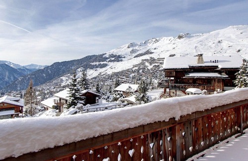 Verbier Ski Chalet | High Class Chalet ski In/out Next to le Rouge