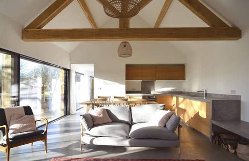South Leigh Cottage | HIGH COGGES FARM HOLIDAY COTTAGES – THE CART SHED in Witney