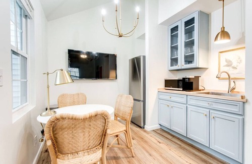 Thompson's Station House | High Comfort, Low Price, Clean, Private Guesthouse