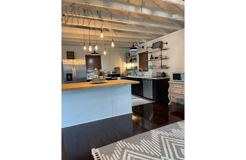 Kelly House | High Cotton Cottage