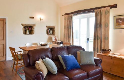 Richmond House | High Dalton Hall Cottage