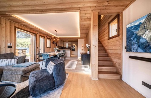 La Cote-d'Arbroz Ski Chalet | High end Living in Morzine with an exclusive Sauna & Jacuzzi