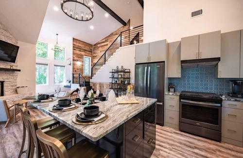 Broken Bow Cabin | High-end Luxury Modern