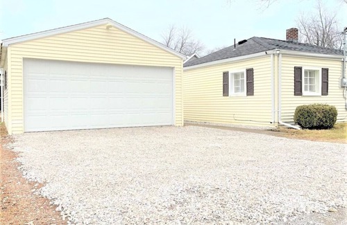 Van Wert House | High - Family Neighborhood, Pet Friendly