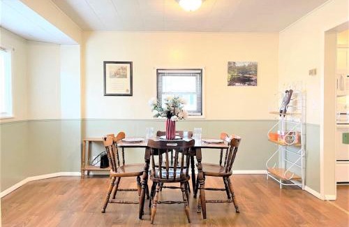 Van Wert House | High - Family Neighborhood, Pet Friendly