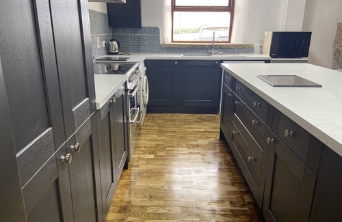 Burnley House | High Gate & Threshings